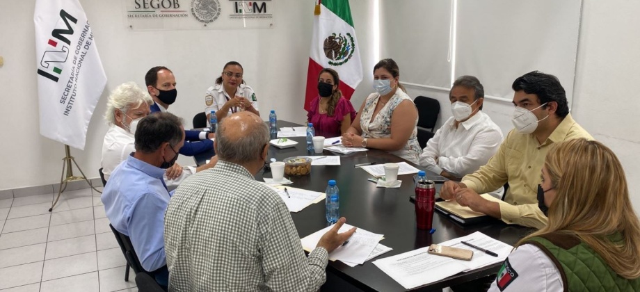 La Cónsul de Colombia en Cancún se reunión Instituto Nacional de Migración En Yucatán