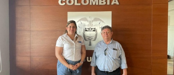 Cónsul General de Colombia en Cancún se reunió con autoridades del aeropuerto 