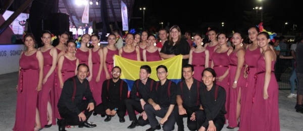 Consulado de Colombia en Cancún recibió a Coro Polifónico de la Excelencia de Ibagué y a la Agrupación Coral Suasí Chía