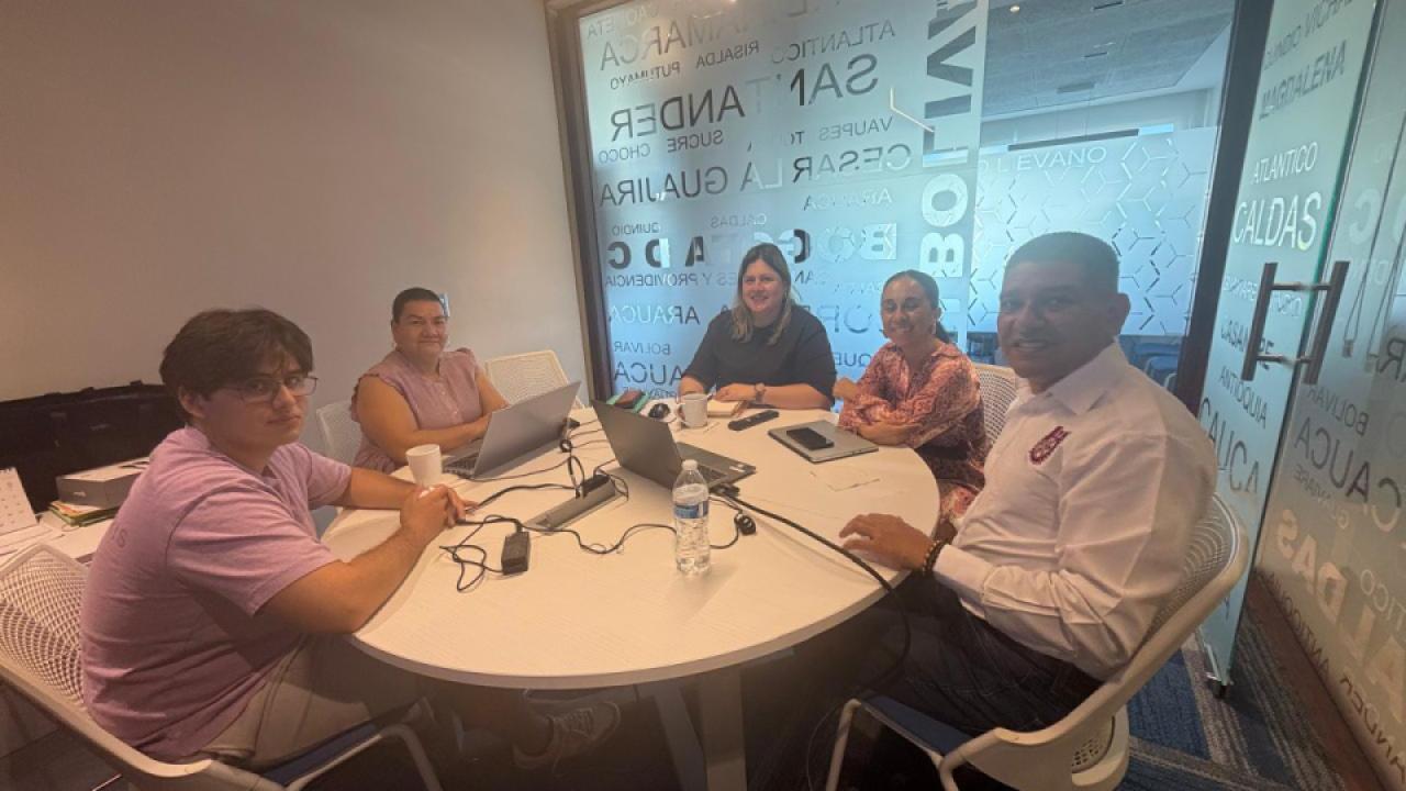 Consulado de Colombia en Cancún e IPN presentan oferta educativa virtual gratuita para la comunidad colombiana
